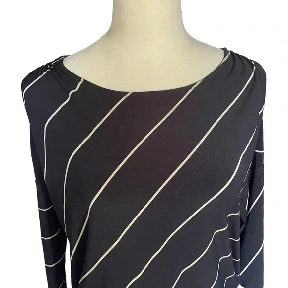 Chico’s Tan Neutral Stripes Ruched Waist Black Top Women Size 1 (M) - Picture 5 of 9